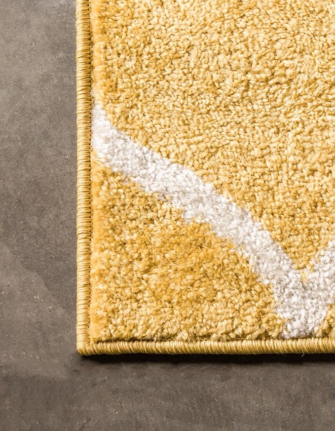 Rugs.com Lattice Frieze Collection Rug – 2' x 13' Runner Yellow Medium Rug Perfect for Living Rooms, Large Dining Rooms, Open Floorplans