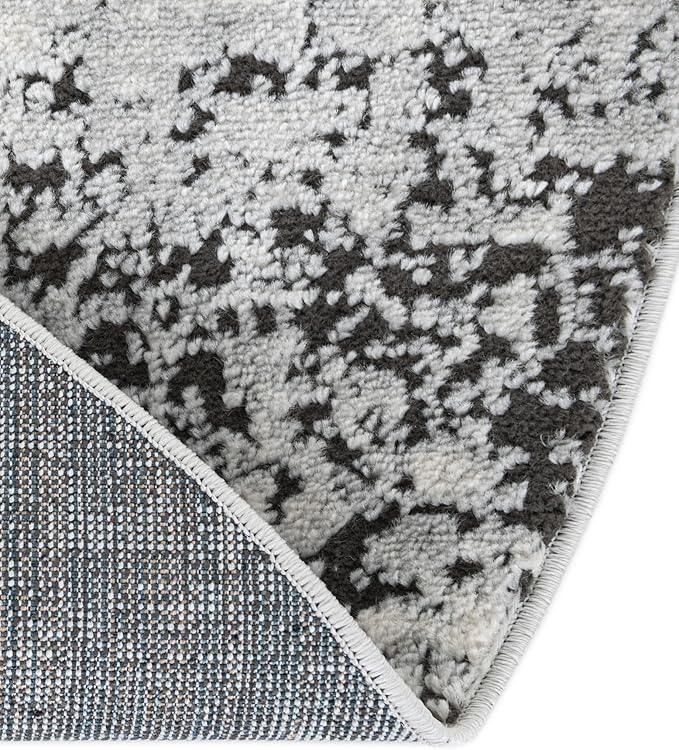 Rugs.com Leipzig Collection Rug – 5x8 Oval Gray Low-Pile Rug Perfect for Living Rooms, Large Dining Rooms, Open Floorplans