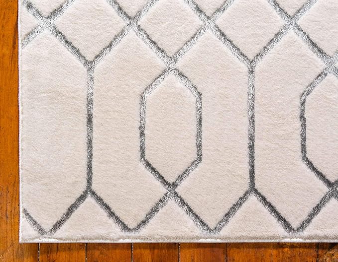 Marilyn Monroe Glam Collection Area Rug - Trellis (7' 10' x 10' Rectangle, White Silver/ Silver)