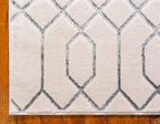 Unique Loom Marilyn Monroe Glam Collection Area Rug - Trellis (2' x 10' Runner, White Silver/ Silver)