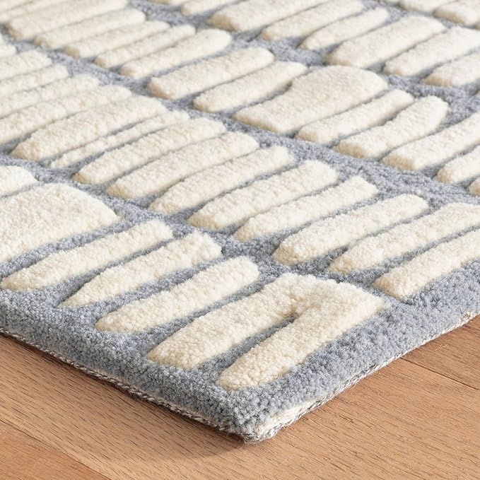 Dash and Albert Roark Pewter Blue Hand Tufted Wool Rug, 3 X 5 Feet, Blue/Ivory Geometric Pattern - Premium Luxury Hotel Quality Soft Breathable Hypoallergenic Machine Washable Easy Care All Season