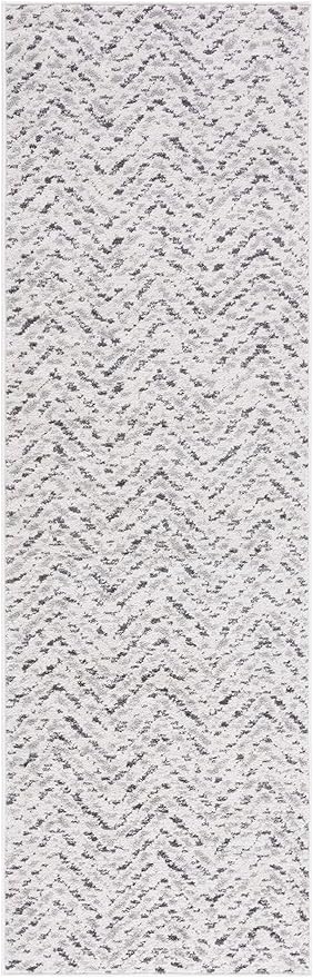 SAFAVIEH Adirondack Collection Runner Rug - 2'6" x 18', Ivory & Charcoal, Chevron Design, Non-Shedding & Easy Care, Ideal for High Traffic Areas in Living Room, Bedroom (ADR104N)