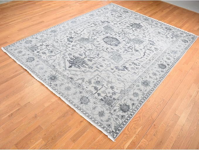 Ash Grey Design with All Over Pattern Wool and Silk Hand Knotted Oriental Rug (9'x12')