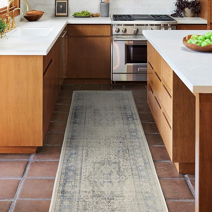 RUGGABLE Washable Vintage Area Rug – Kamran Blue Quartz 8 ft Round, Stain-Resistant, Non-Slip – Large Machine Washable Rugs for Living Room, Bedroom, Hallway, Entryway & Office–with Standard Pad