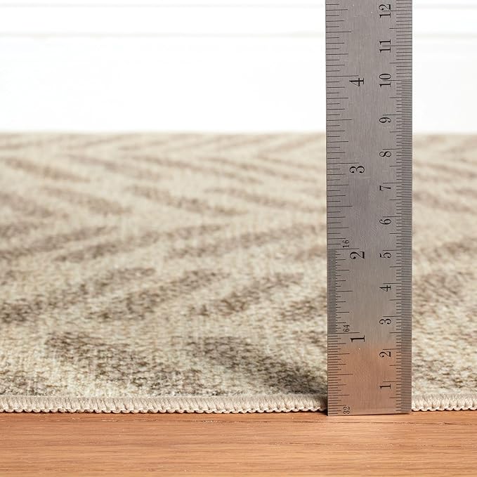 Dash & Albert Rowley Grey Machine Washable Rug, 5 X 8 Feet, Grey Graphic Pattern