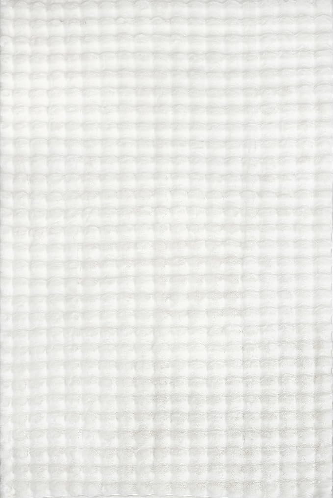 Nuloom Jeni Off-White, 3' x 5', Solid Faux Rabbit, Fluffy and Cozy, High Traffic, Stain Resistant, Easy Clean, Durable Washable Area Rug for Bedroom, Living Room, Dining, Den, Foyer, Entryway
