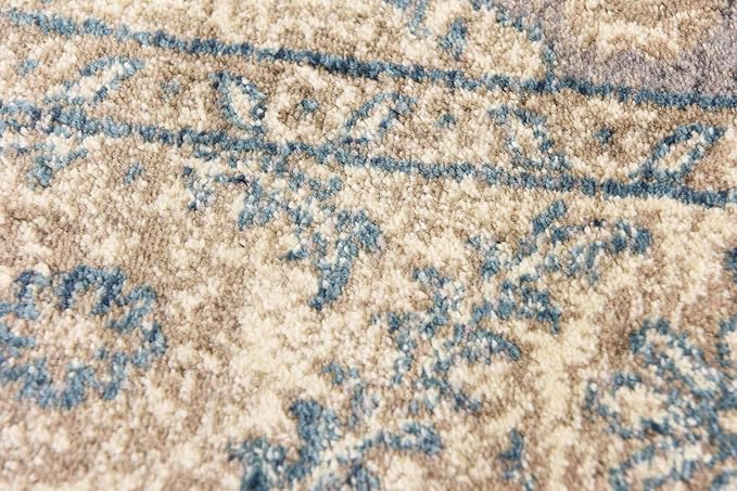 Unique Loom Salzburg Collection Classic Traditional Design Oriental Inspired Border Area Rug (5' 0 x 5' 0 Square, Gray/Beige)