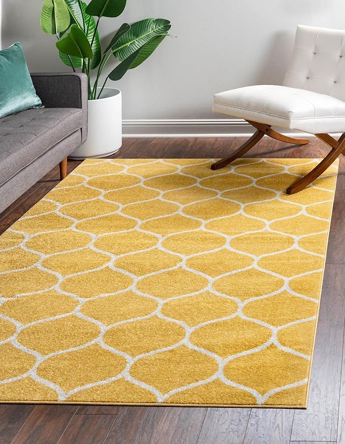 Rugs.com Lattice Frieze Collection Rug – 7' x 10' Yellow Medium Rug Perfect for Living Rooms, Large Dining Rooms, Open Floorplans