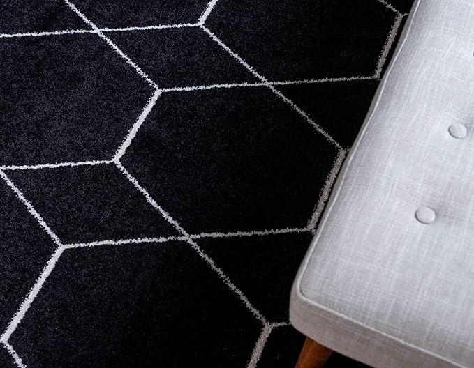 Unique Loom Trellis Frieze Collection Area Rug - Geometric (8' x 10', Black/ Ivory)