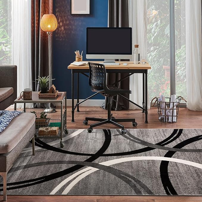 Rugshop Wavy Circles Design Area Rug, Fade-Resistant Carpet for Kitchen, Entryway, or Office, Gray, 3'3" x 5'