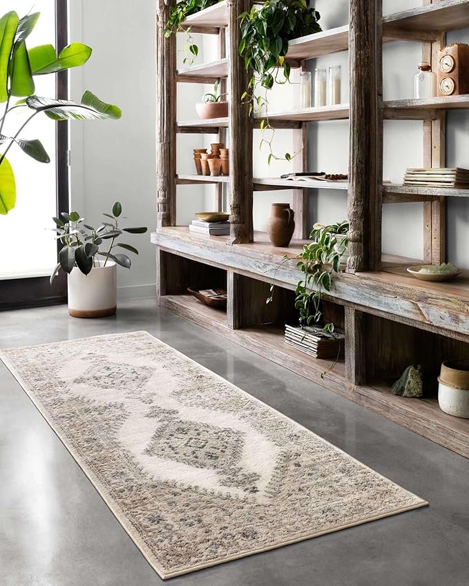 Loloi Teagan Collection TEA-02 Oatmeal/Ivory 2'-8" x 4' Accent Rug, Large, Soft Neutral Rug, High-Traffic for Living Room, Bedroom, Home Office, Dining Area