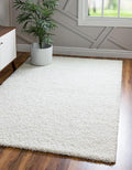 Unique Loom Solid Shag Collection Area Rug (4' 1" x 6' 1" Rectangle, Snow White)