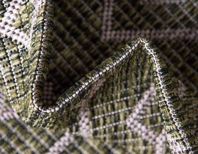 Unique Loom Outdoor Trellis Collection Area Rug - Tribal Trellis (6' 1" x 9' Rectangle, Green/ Natural)