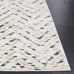 SAFAVIEH Adirondack Collection Area Rug - 6' x 9', Ivory & Dark Green, Chevron Design, Non-Shedding & Easy Care, Ideal for High Traffic Areas in Living Room, Bedroom, Dining (ADR104X-6)