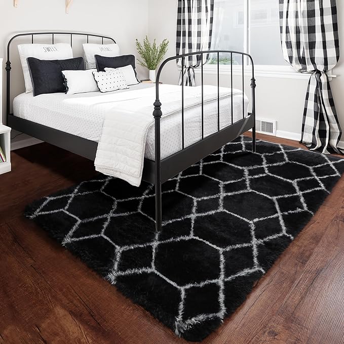 ONASAR Area Rugs for Living Room Bedroom, 5x8 Washable Fluffy Black and White Rug, Geometric Boho Soft Plush Shaggy Fuzzy Floor Carpet for Nursery Kids Girls Boys Teen Dorm Home Decor Aesthetic