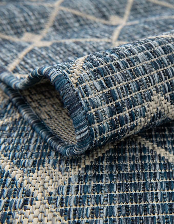 Unique Loom Outdoor Trellis Collection Area Rug - Tribal Trellis (7' 1" Octagon, Blue/ Ivory)
