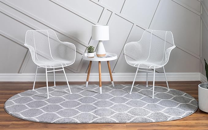 Rugs.com Lattice Frieze Collection Rug – 5' x 8' Oval Light Gray Medium Rug Perfect for Living Rooms, Large Dining Rooms, Open Floorplans