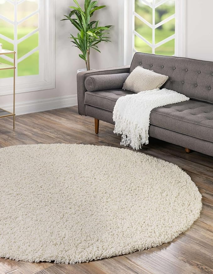 Unique Loom Solid Shag Collection Area Rug (7' 1" Round, Pure Ivory)