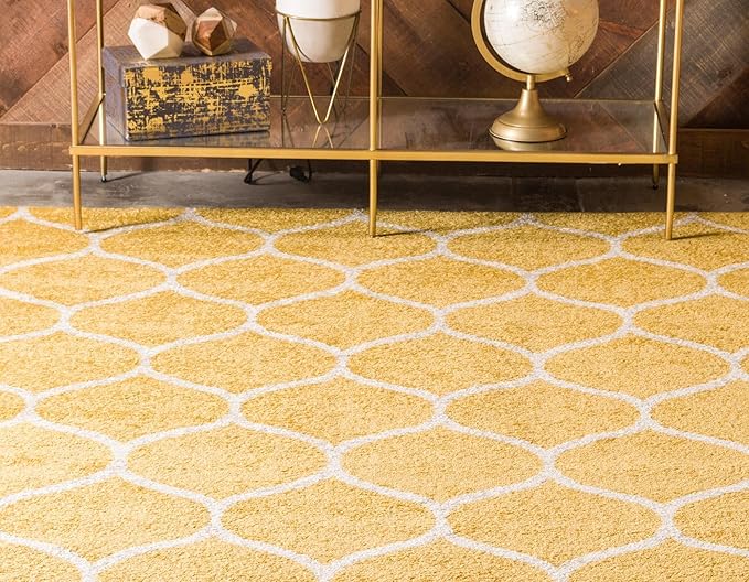 Rugs.com Lattice Frieze Collection Rug – 2' x 6' Runner Yellow Medium Rug Perfect for Living Rooms, Large Dining Rooms, Open Floorplans