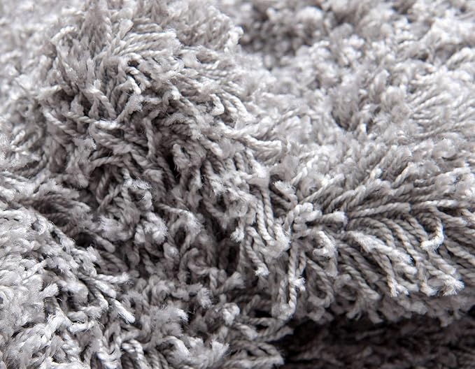 Unique Loom Solid Shag Collection Area Rug (6' 1" Round, Cloud Gray)
