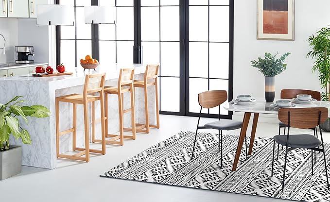 SAFAVIEH Area Rug 8x10 - Tulum Collection - Large - Ivory & Black, Moroccan Boho Tribal Design, Non-Shedding & Easy to Clean, Ideal for Living Room, Bedroom, Dining Space (TUL272B)