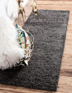 Unique Loom Solid Shag Collection Area Rug (2' 6" x 19' 8" Runner, Graphite Gray)