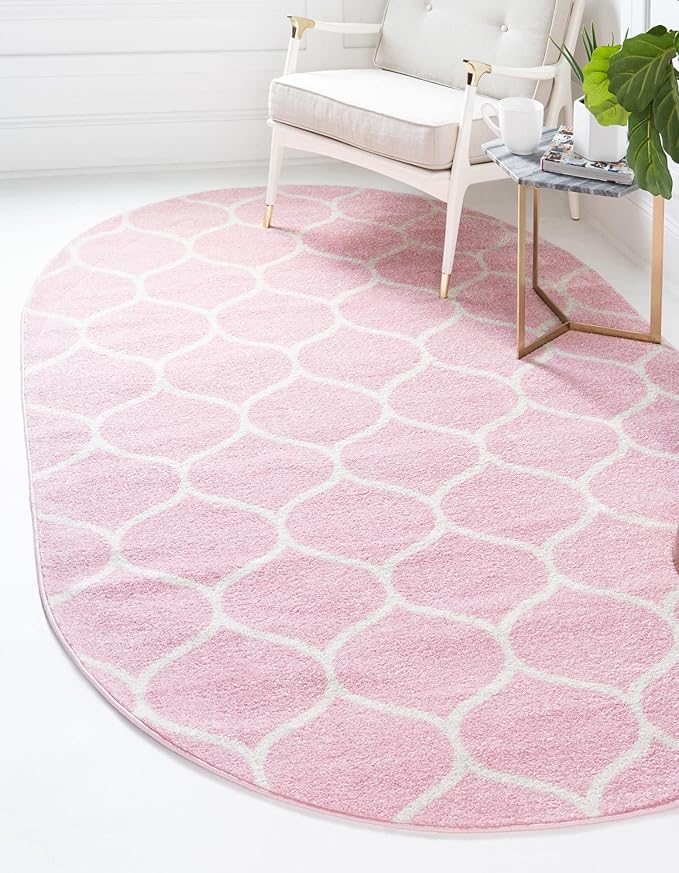 Rugs.com Lattice Frieze Collection Rug – 3' 3 x 5' 3 Oval Light Pink Medium Rug Perfect for Living Rooms, Large Dining Rooms, Open Floorplans