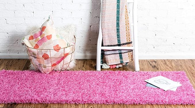 Unique Loom Solid Shag Collection Area Rug (2' 7" x 10' Runner, Taffy Pink)