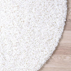 Unique Loom Solid Shag Collection Area Rug (4' 1" Round, Snow White)