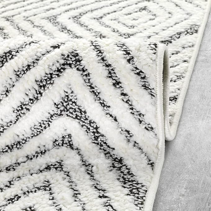 Antep Rugs Palafito 5x7 Geometric Shag Diamond High-Low Pile Textured Indoor Area Rug (Gray, 5'3" x 7'6")