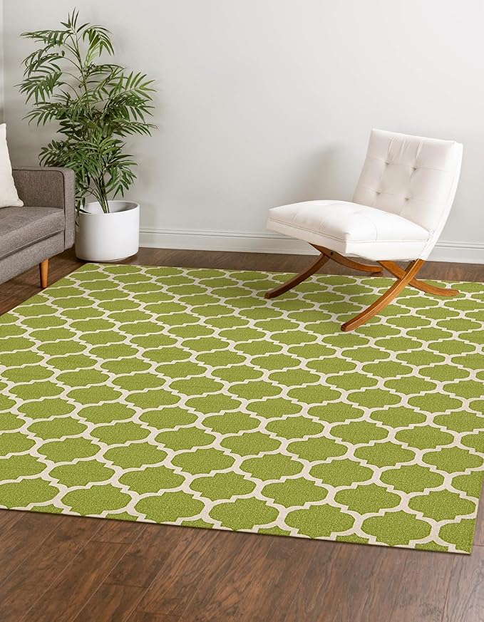 Rugs.com Lattice Collection Rug – 8 Ft Square Light Green Medium-Pile Rug Perfect for Living Rooms, Kitchens, Entryways