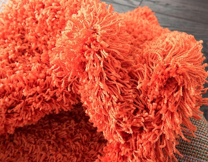 Unique Loom Solid Shag Collection Area Rug (6' 1" x 9' Rectangle, Tiger Orange)