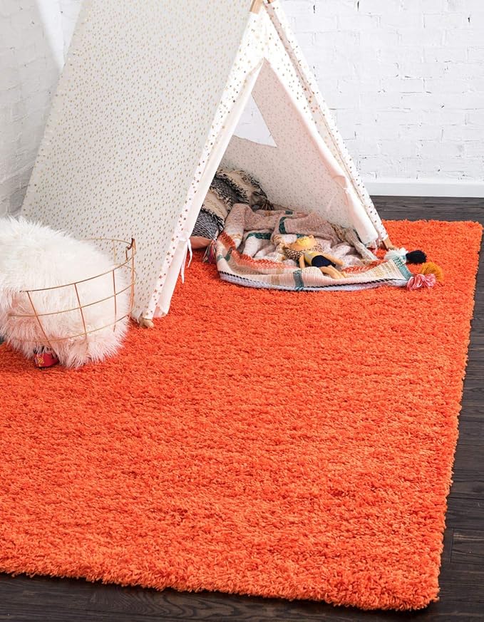 Unique Loom Solid Shag Collection Area Rug (3' 3" x 5' 3" Rectangle, Tiger Orange)