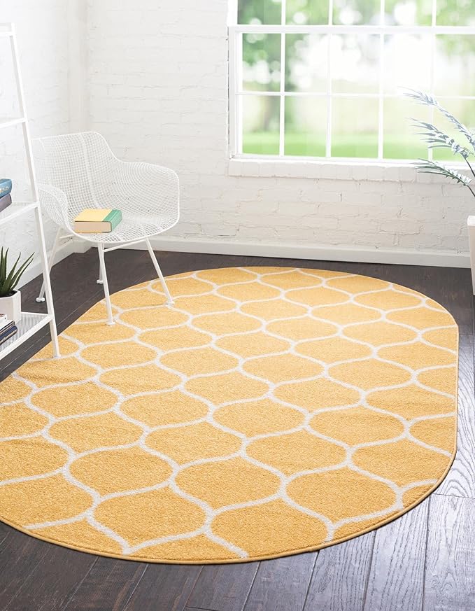 Rugs.com Lattice Frieze Collection Rug – 8' x 10' Oval Yellow Medium Rug Perfect for Living Rooms, Large Dining Rooms, Open Floorplans