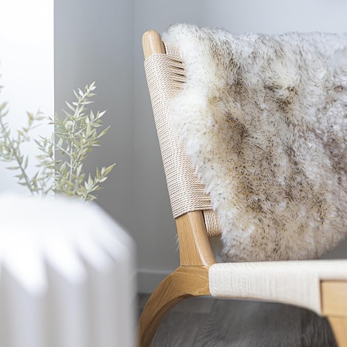 Sheepskin Long Hair 2x3 ft | Bedside Rugs for bedrooms, Sofa, Chair or The Dining Table | Each Sheepskin Rug is Unique and Created by Nature | Small Fluffy Rug in Color Snow Peak