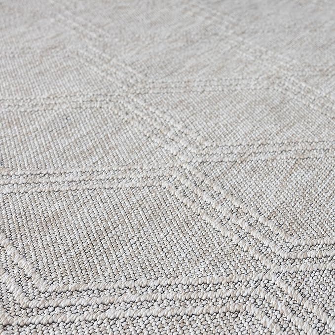 LUXE WEAVERS Modern Farmhouse Beige 5x7 Washable Area Rug, Anti-Slip Diamond Pattern Carpet