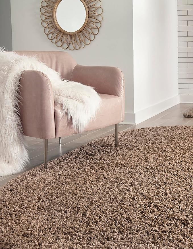 Unique Loom Solid Shag Collection Area Rug (7' 10" x 10' Oval, Sandy Brown)