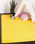 Unique Loom Solid Shag Collection Area Rug (4' 1" x 6' 1" Rectangle, Tuscan Sun Yellow)