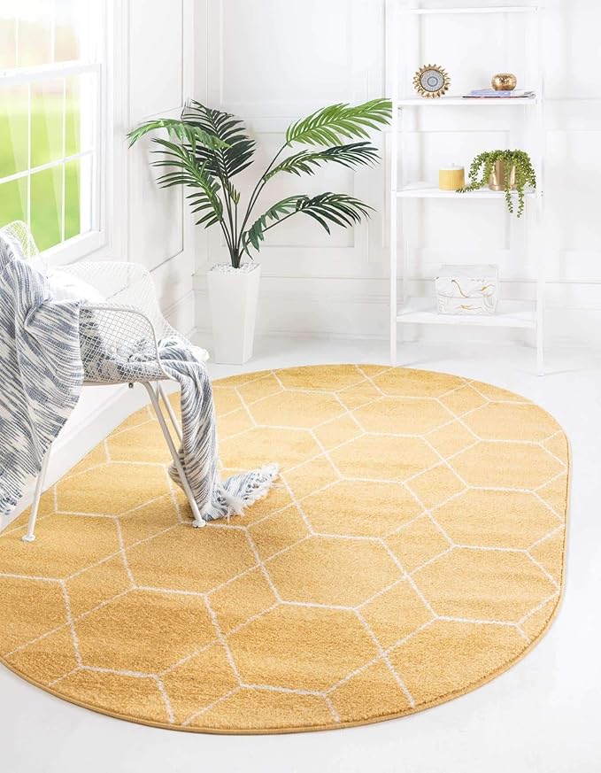 Unique Loom Trellis Frieze Collection Area Rug - Geometric (7' 10" x 10' Oval, Yellow/ Ivory)