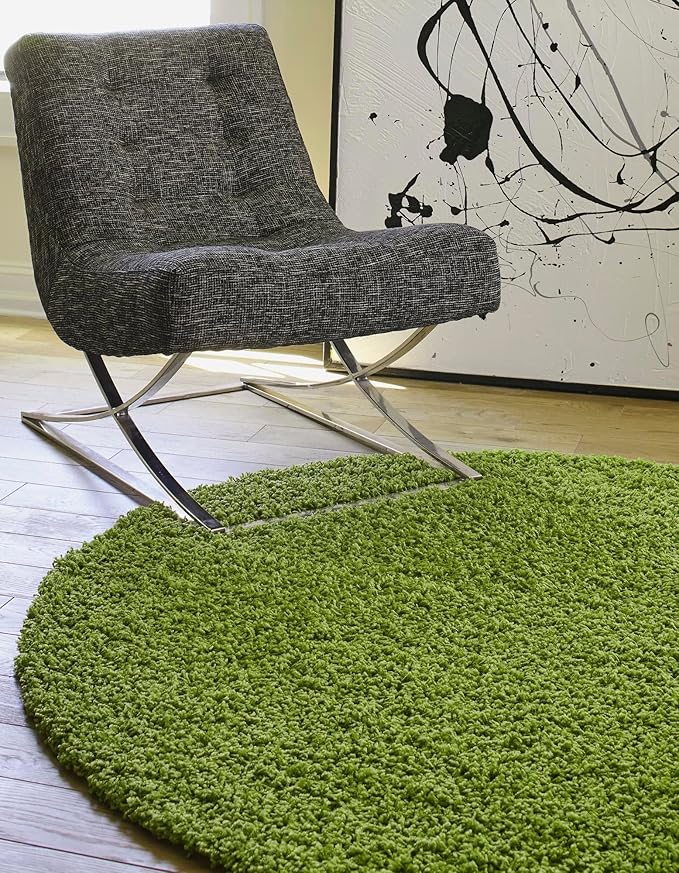 Unique Loom Solid Shag Collection Area Rug (5' 3" Round, Grass Green)