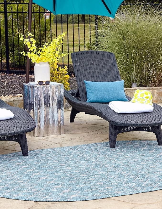 Unique Loom Outdoor Trellis Collection Area Rug - Tribal Trellis (3' 3" x 5' 3" Oval, Aqua/ Ivory)