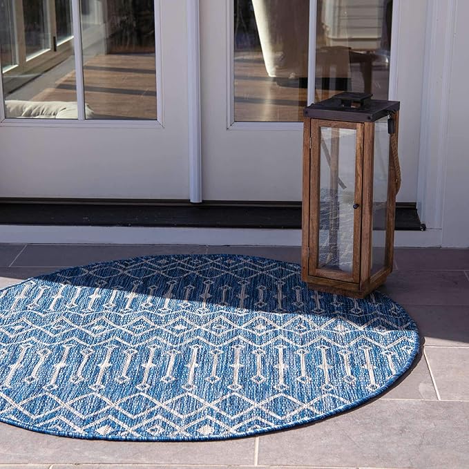 Unique Loom Outdoor Trellis Collection Area Rug - Tribal Trellis (6' 1" Round, Blue/ Ivory)