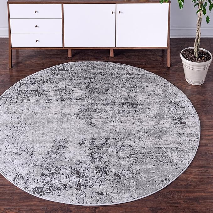 Rugs.com Leipzig Collection Rug – 4 Ft Round Gray Low-Pile Rug Perfect for Kitchens, Dining Rooms