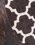 Rugs.com Lattice Collection Rug – 8 Ft Round Chocolate Brown Medium Rug Perfect for Kitchens, Dining Rooms