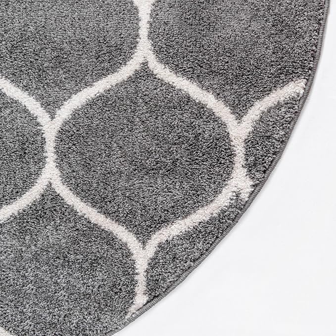 Rugs.com Lattice Frieze Collection Rug – 4' Round Dark Gray Medium Rug Perfect for Kitchens, Dining Rooms