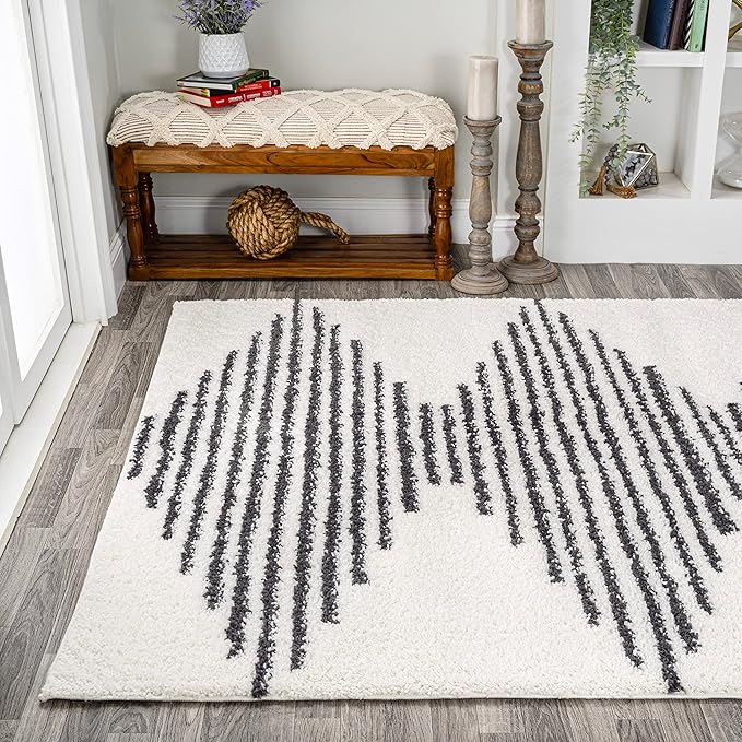 JONATHAN Y Elm Diamond Stripe Shag White/Gray Indoor Area Rug, 5x8, Geometric, Bohemian, Contemporary, Easy-Cleaning for Living Room, Bedroom, Kitchen, Pet Friendly, Non-Shedding (MOH408A-5)
