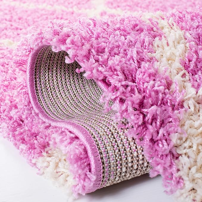 SAFAVIEH Dallas Shag Collection Accent Rug - 4' x 6', Pink & Ivory, Trellis Design, Non-Shedding & Easy Care, 1.5-inch Thick Ideal for High Traffic Areas in Entryway, Living Room, Bedroom (SGD257I)