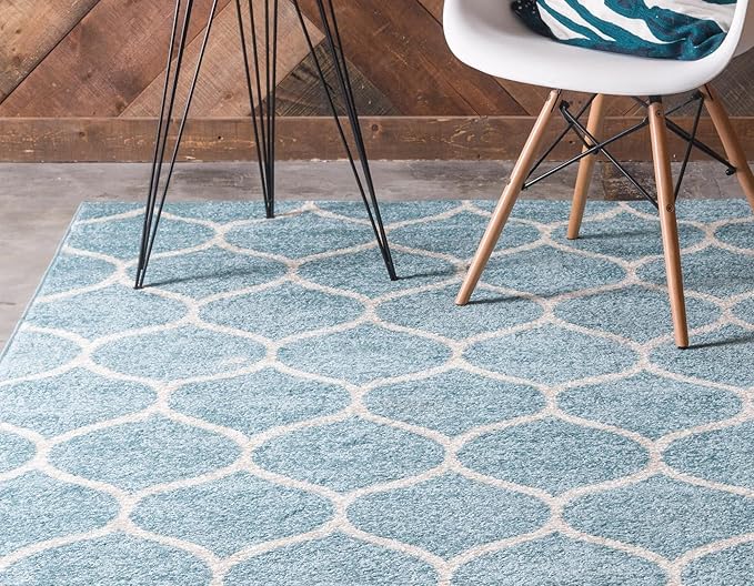 Rugs.com Lattice Frieze Collection Rug – 4' x 6' Light Blue Medium Rug Perfect for Living Rooms, Large Dining Rooms, Open Floorplans