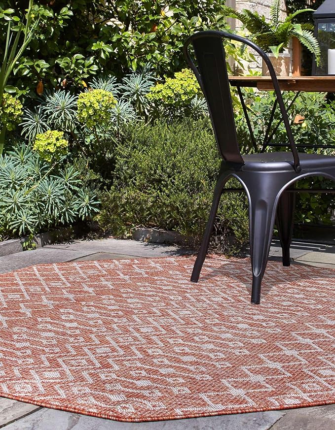 Unique Loom Outdoor Trellis Collection Area Rug - Tribal Trellis (7' 10" Octagon, Rust Red/ Ivory)