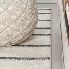 JONATHAN Y Williamsburg Minimalist Stripe Cream/Black Runner Rug, 2x8, Contemporary, Modern, Easy-Cleaning for Living Room, Bedroom, Kitchen, Pet Friendly, Non-Shedding (MOH201D-28)